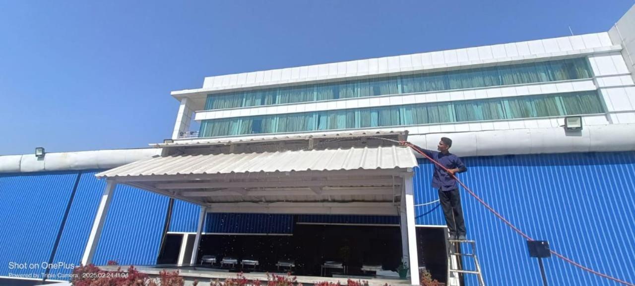 Hotel Amer Green'S Bhopal Esterno foto